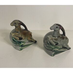 L. Batlin & Son Leaping Gazelle Salt and Pepper Shakers Vintage 1940-1950s‎